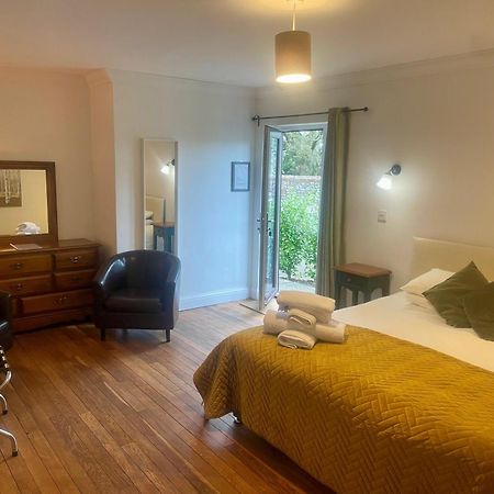 Old Selden Farm B&B Clapham  外观 照片