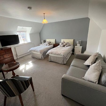 Old Selden Farm B&B Clapham  外观 照片