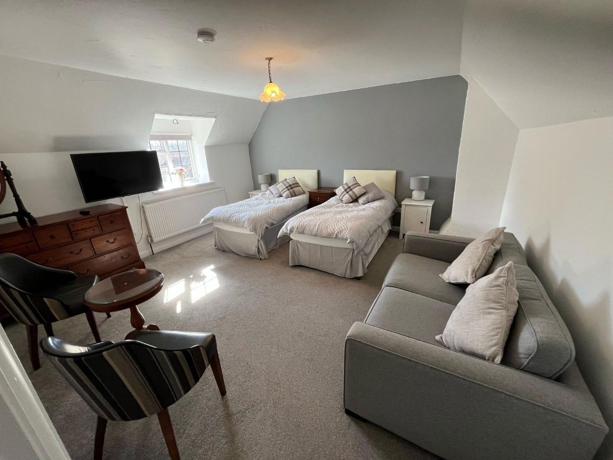 Old Selden Farm B&B Clapham  外观 照片
