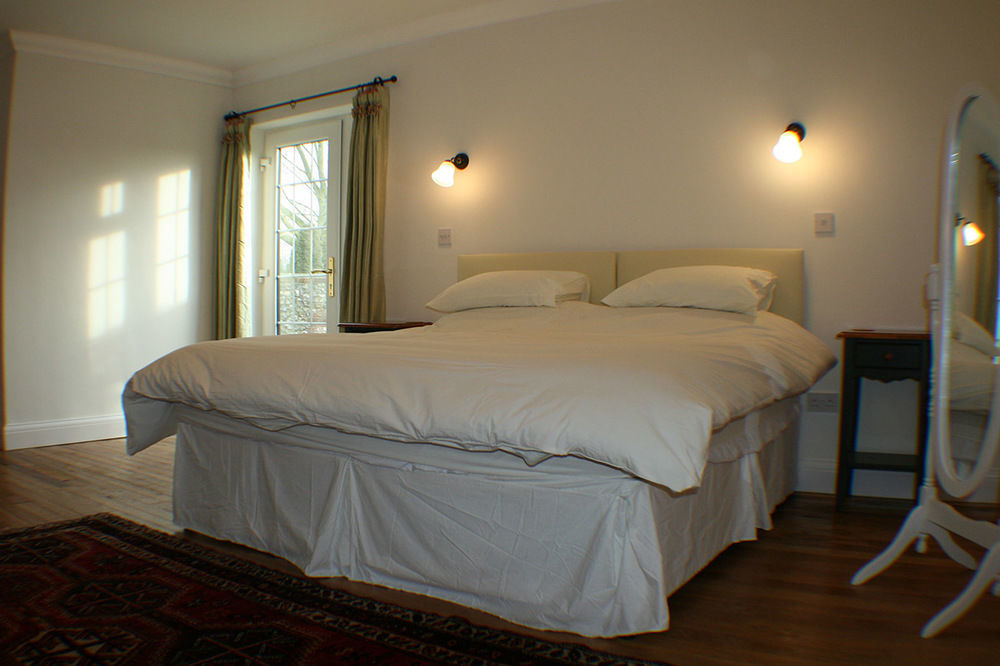 Old Selden Farm B&B Clapham  外观 照片