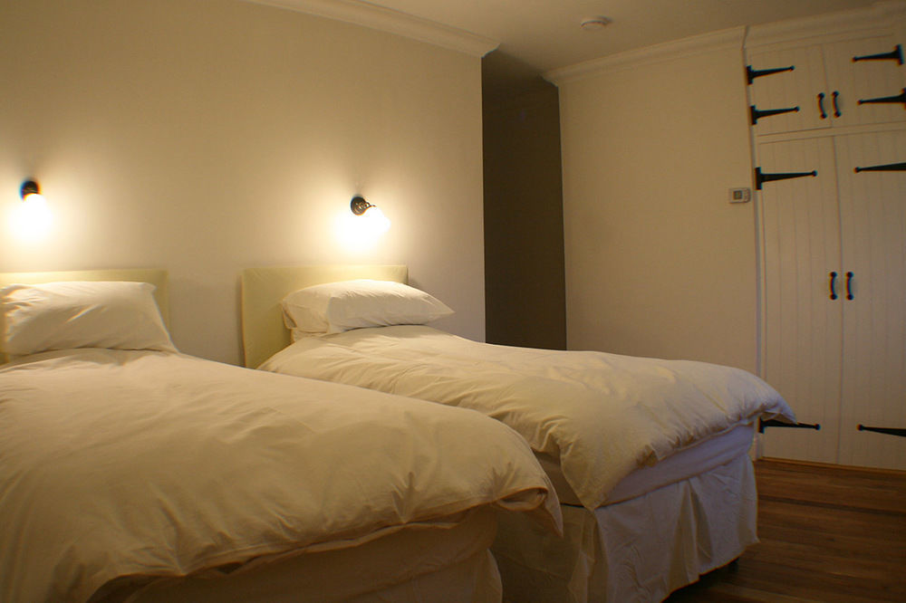 Old Selden Farm B&B Clapham  外观 照片